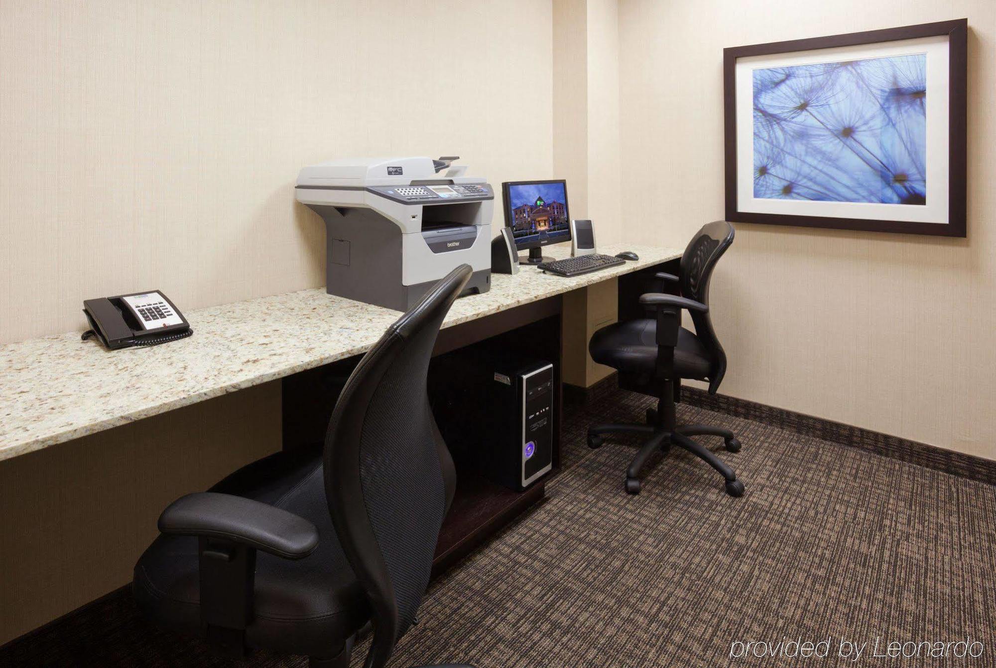 Holiday Inn Express & Suites New Liskeard Instalações foto