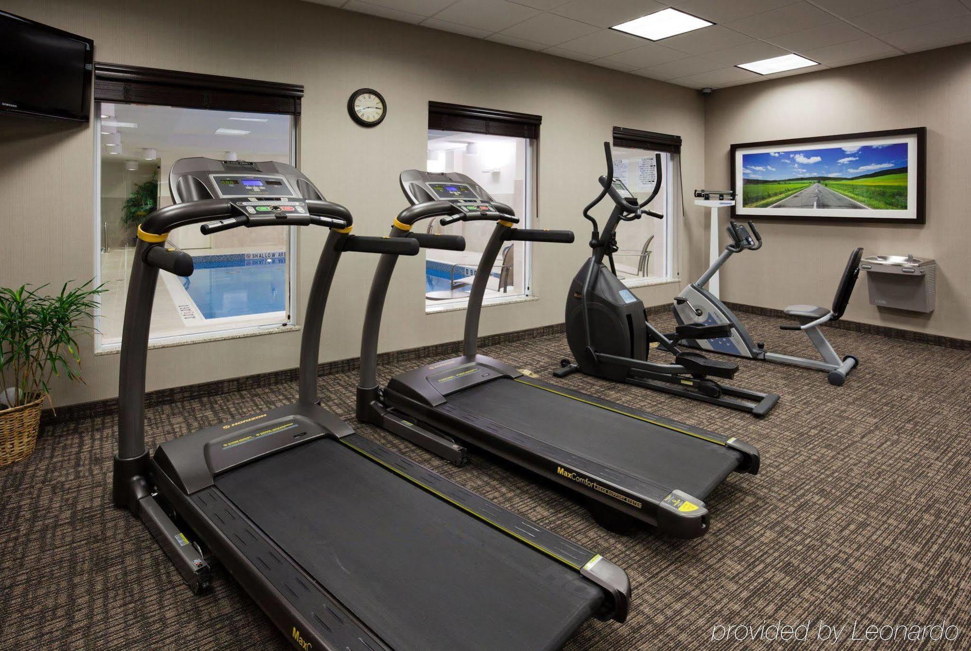 Holiday Inn Express & Suites New Liskeard Instalações foto