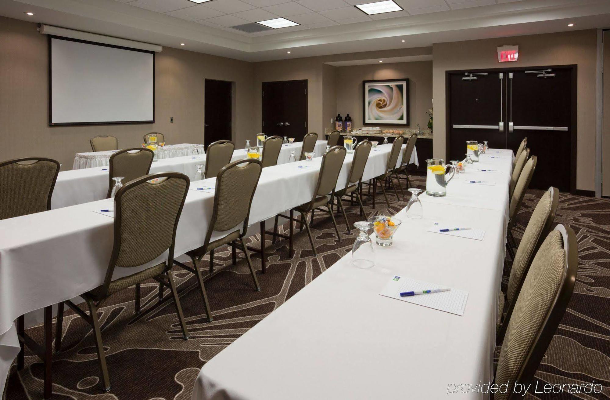 Holiday Inn Express & Suites New Liskeard Instalações foto